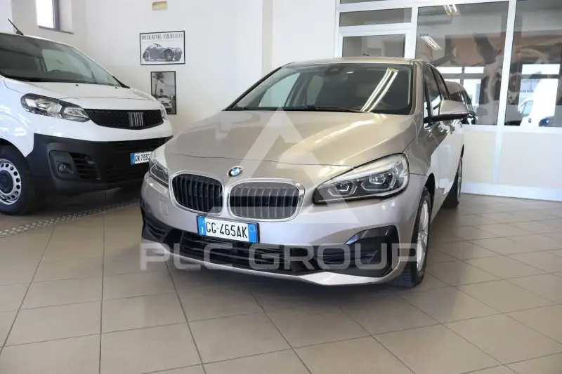 2021 BMW 218