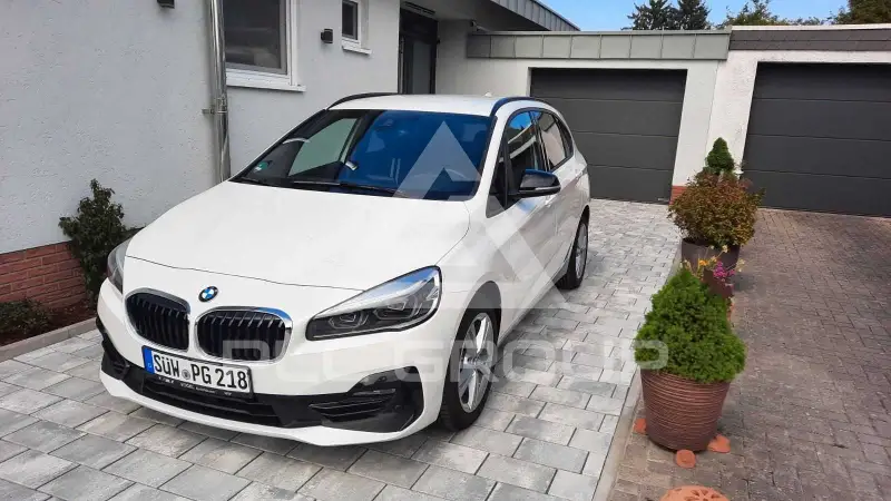 2021 BMW 218