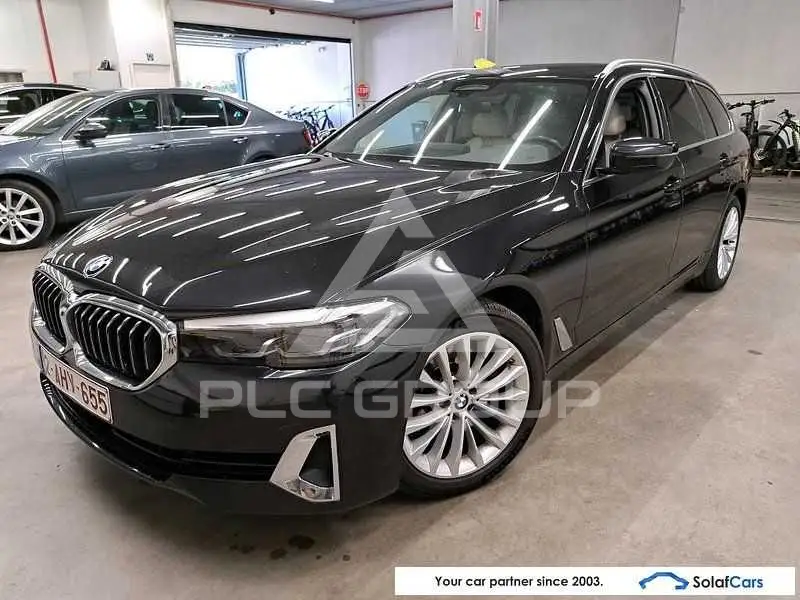 2021 BMW 518