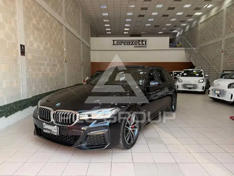 2021 BMW 518