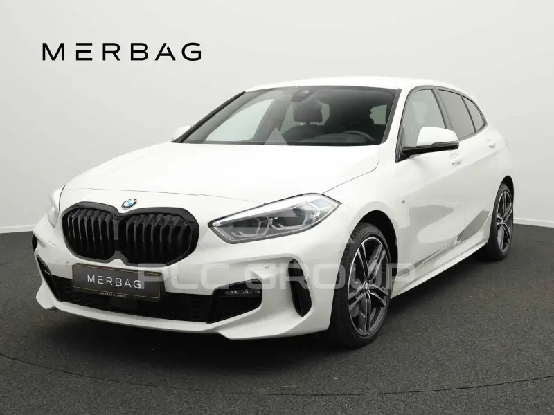 2021 BMW 120