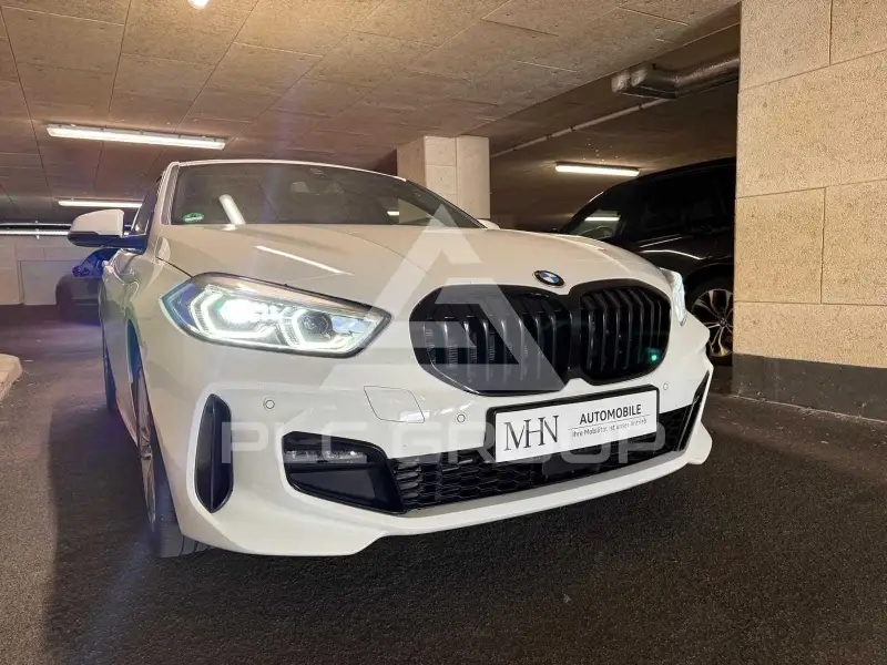 2021 BMW 120