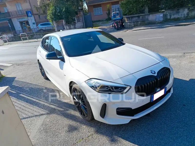 2021 BMW 120