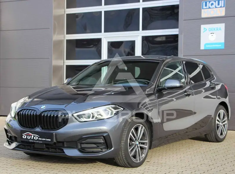 2021 BMW 120