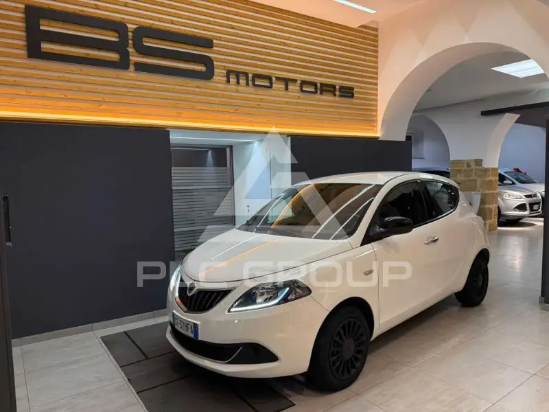 2021 Lancia YPSILON