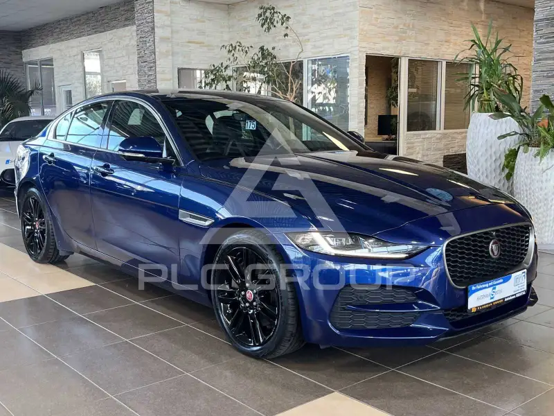 2021 Jaguar XE