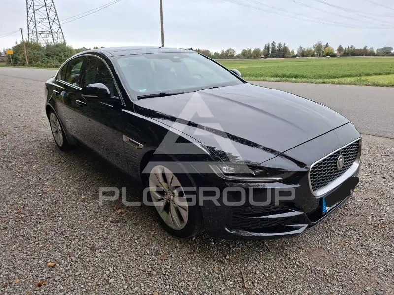 2021 Jaguar XE