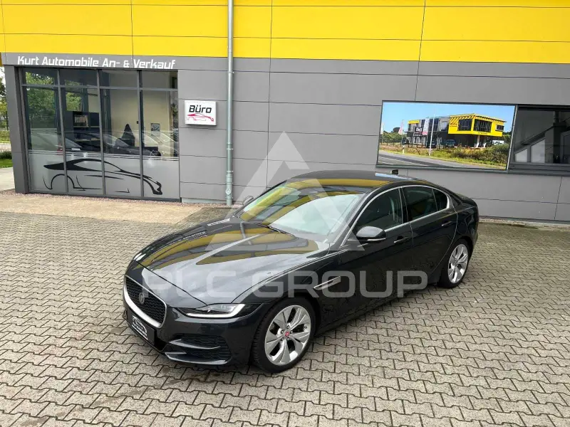2021 Jaguar XE