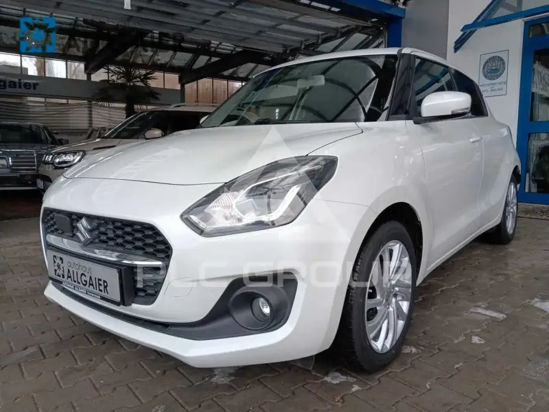 2021 Suzuki SWIFT