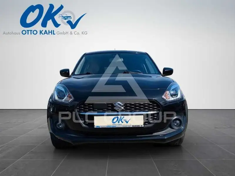 2021 Suzuki SWIFT