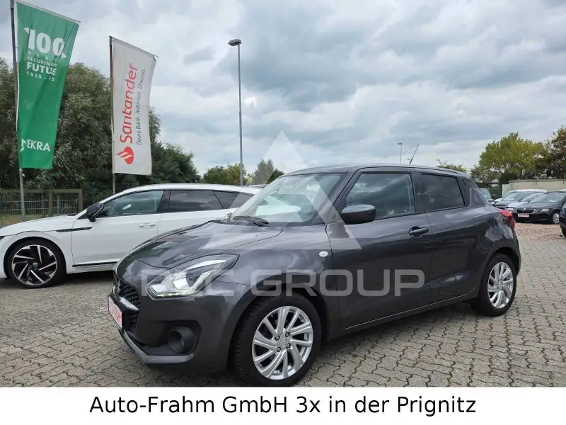 2021 Suzuki SWIFT