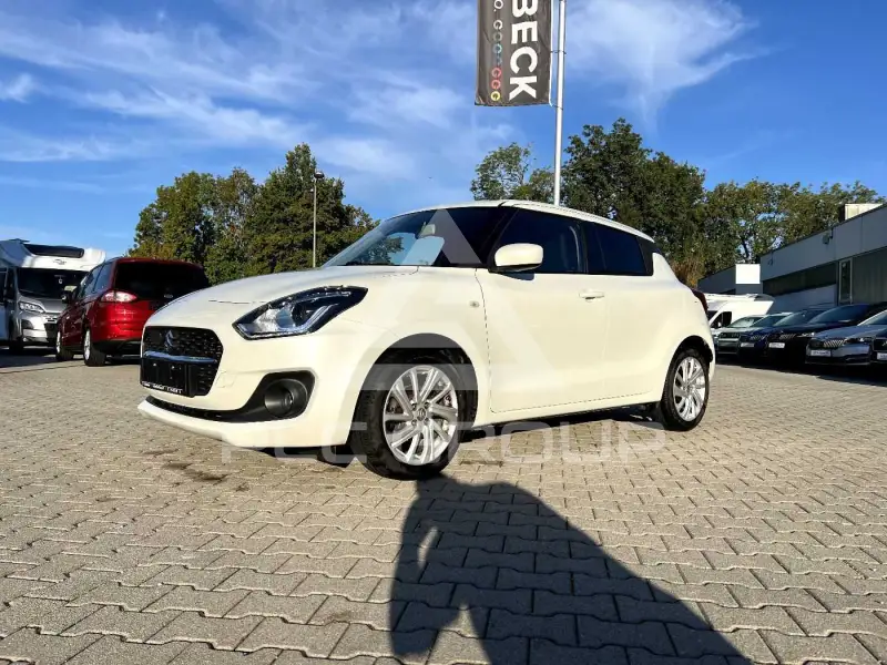 2021 Suzuki SWIFT
