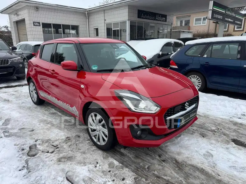 2021 Suzuki SWIFT