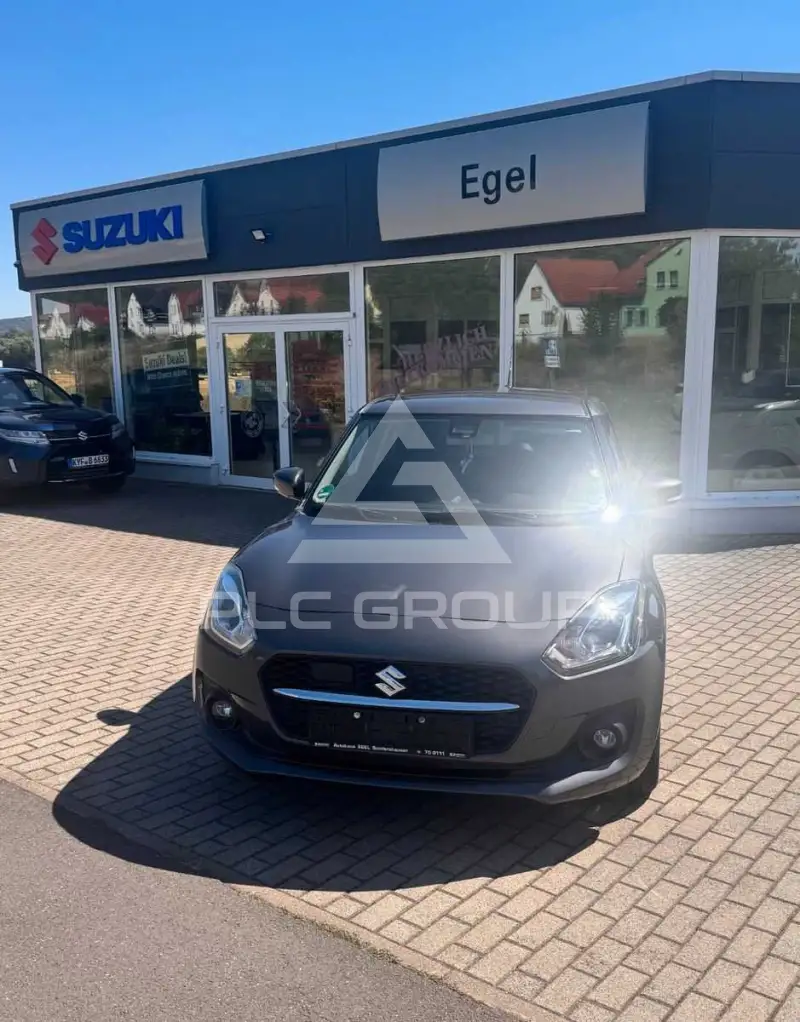 2021 Suzuki SWIFT
