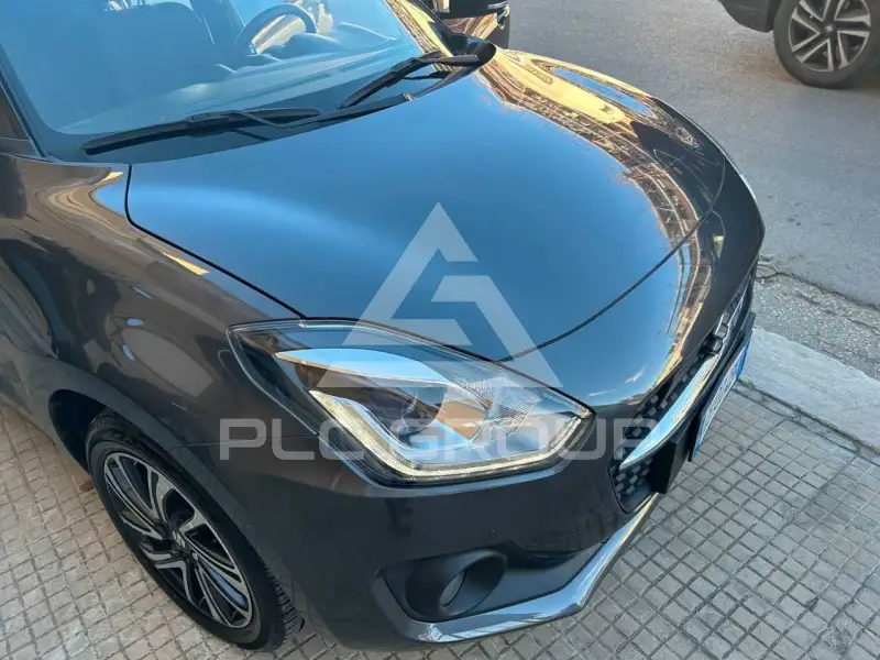 2021 Suzuki SWIFT