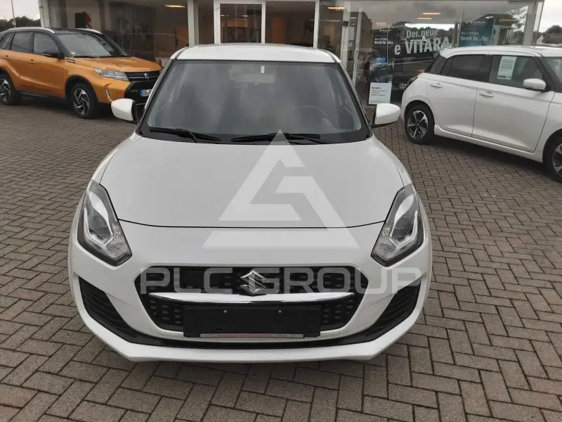 2021 Suzuki SWIFT
