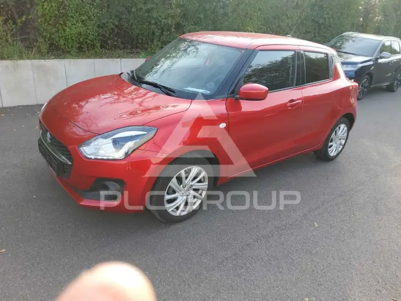 2021 Suzuki SWIFT