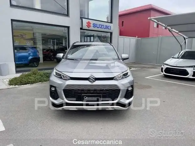 2021 Suzuki Across