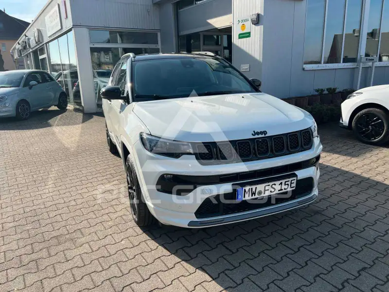 2021 Jeep COMPASS