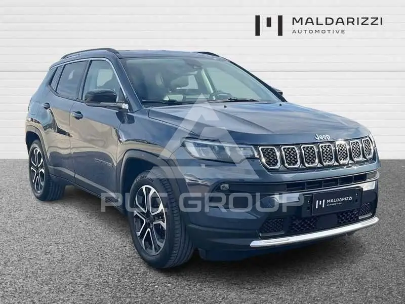 2021 Jeep COMPASS