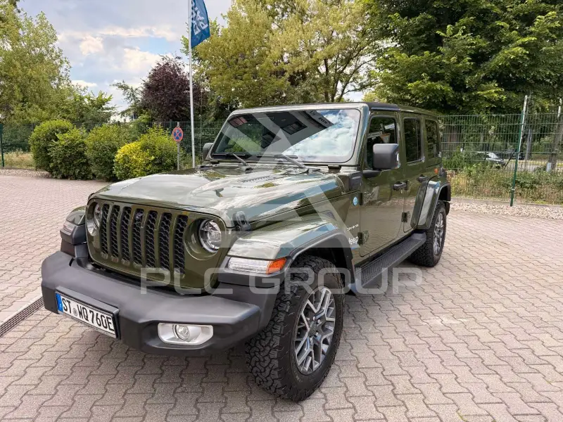 2021 Jeep WRANGLER