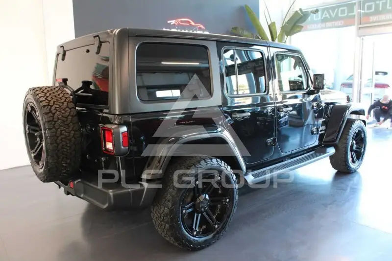 2021 Jeep WRANGLER