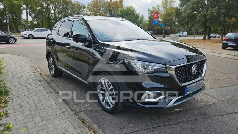 2021 MG HS