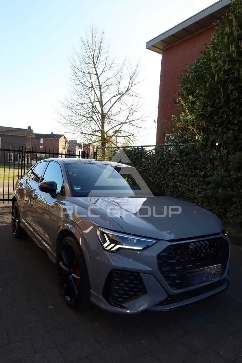 2021 Audi RSQ3