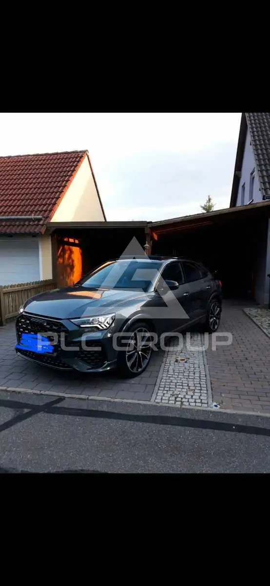 2021 Audi RSQ3