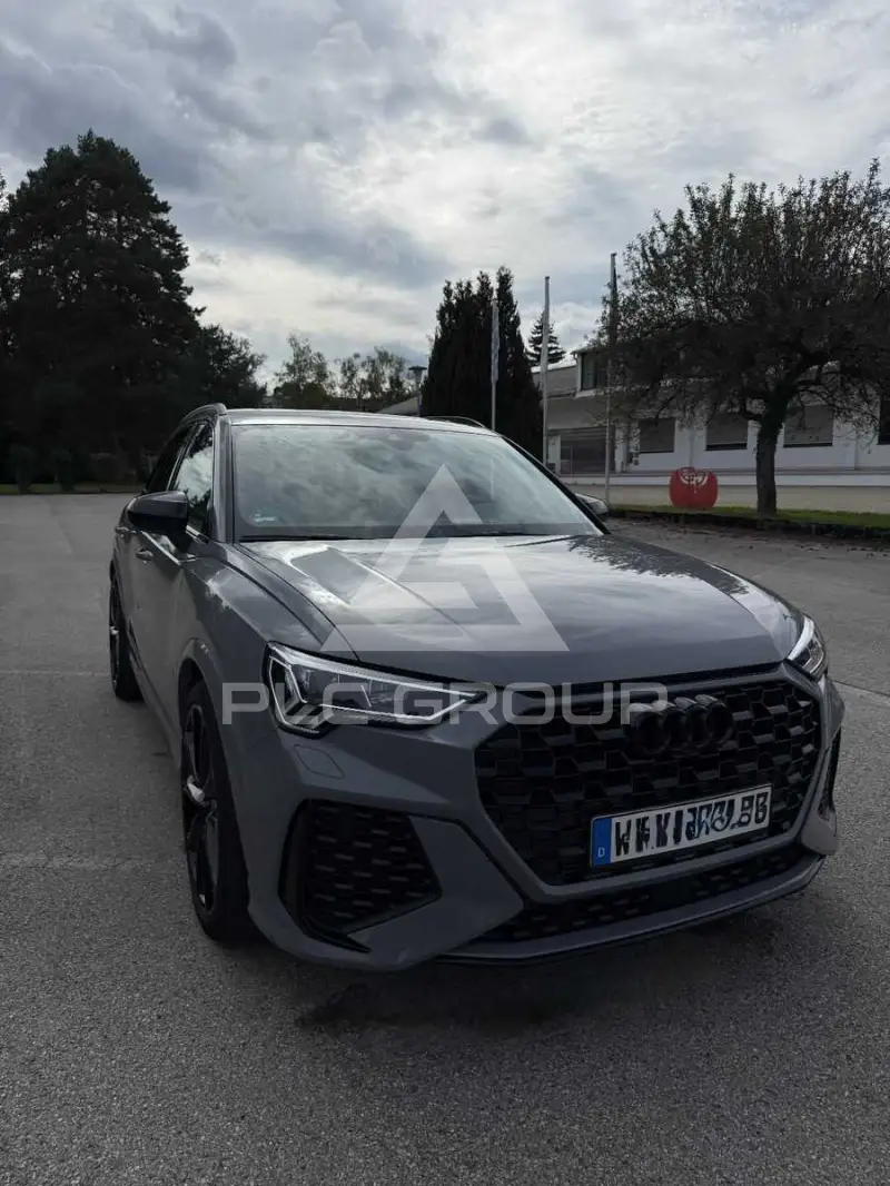2021 Audi RSQ3
