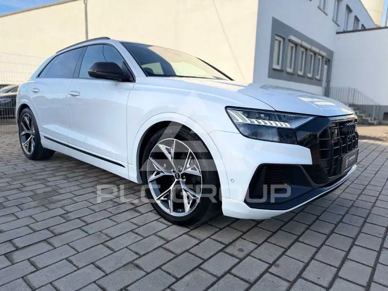 2021 Audi SQ8