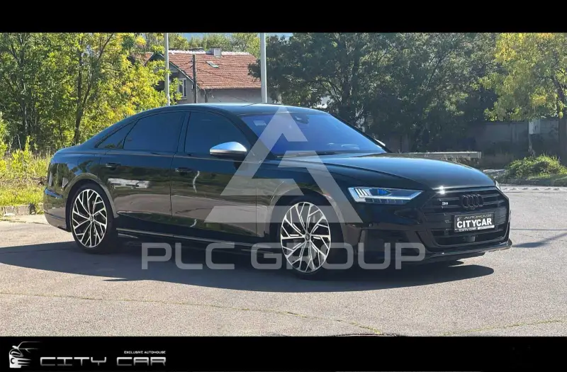 2021 Audi S8