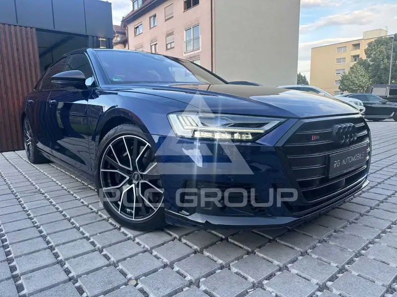 2021 Audi S8