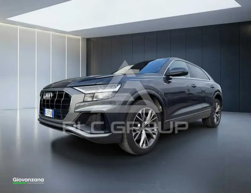 2021 Audi Q8