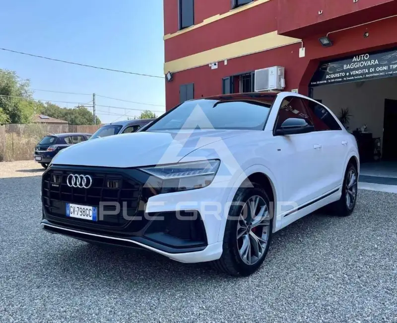 2021 Audi Q8