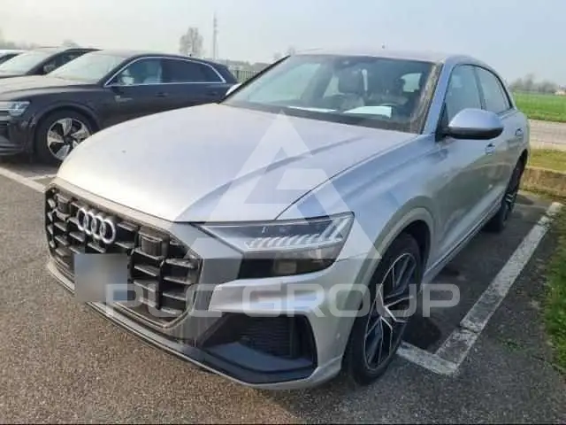 2021 Audi Q8