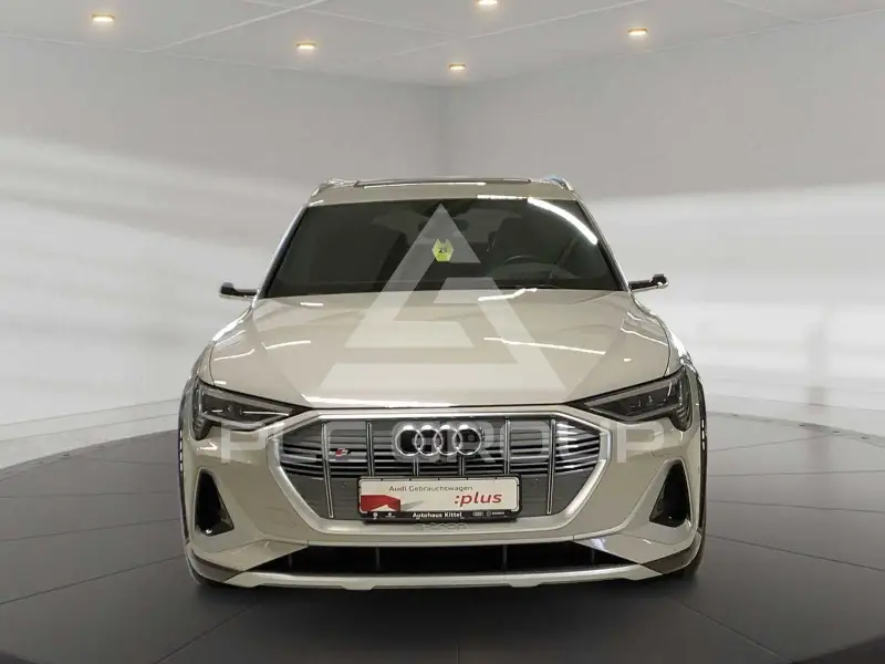 2021 Audi E-TRON