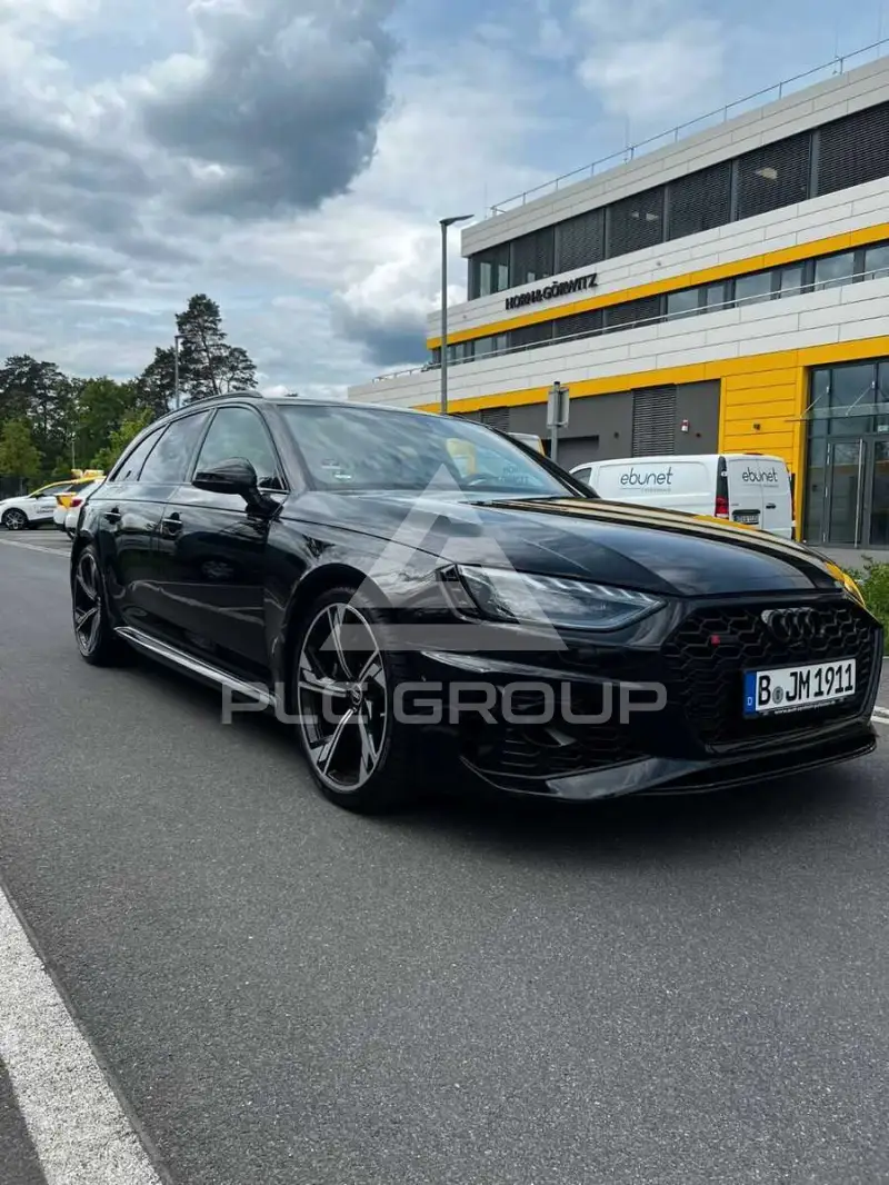 2021 Audi RS4