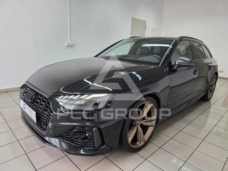 2021 Audi RS4