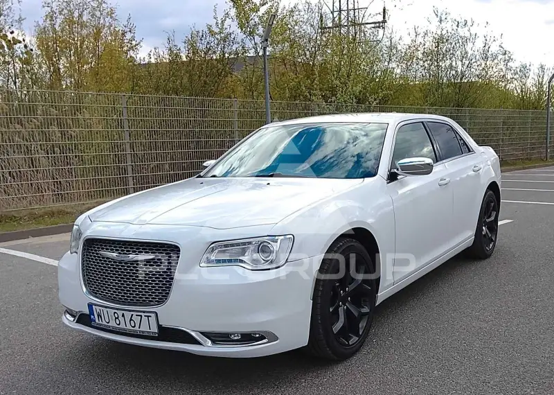 2021 Chrysler 300