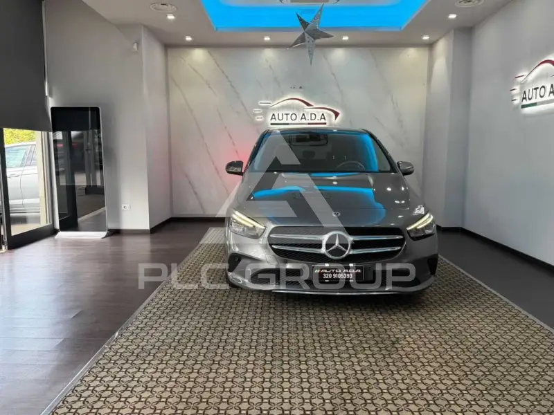 2021 Mercedes Benz B 200