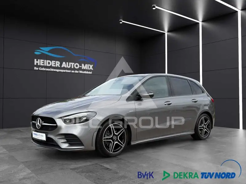 2021 Mercedes Benz B 200