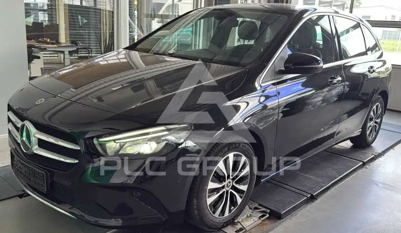 2021 Mercedes Benz B 200