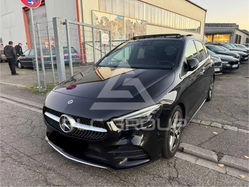 2021 Mercedes Benz B 200