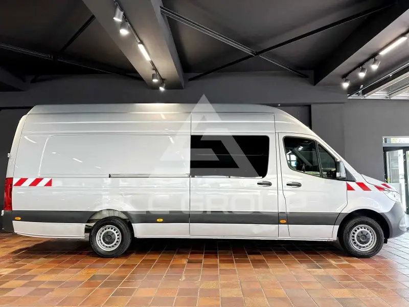 2021 Mercedes Benz Sprinter