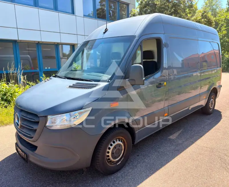 2021 Mercedes Benz Sprinter