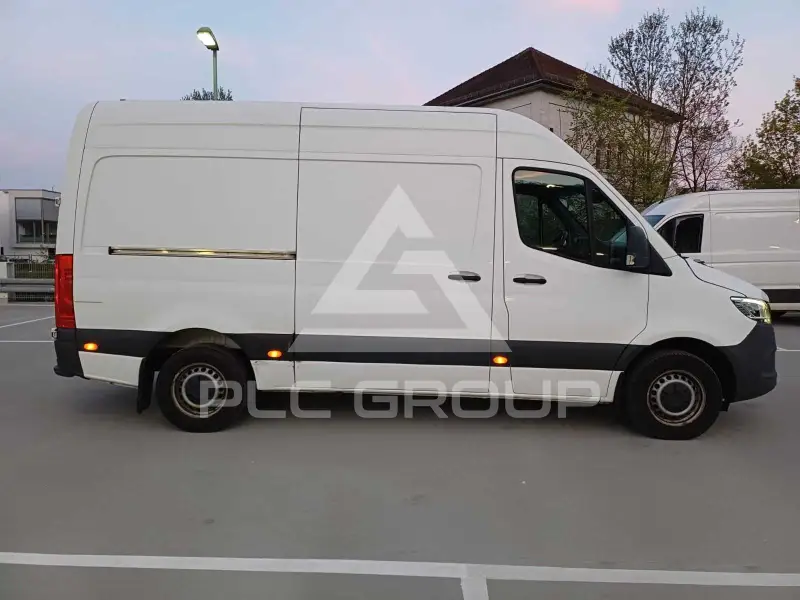 2021 Mercedes Benz Sprinter