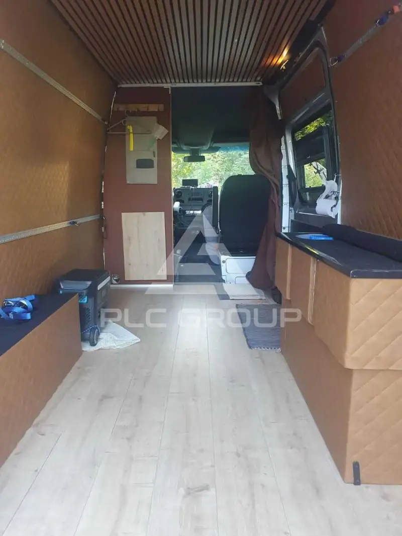 2021 Mercedes Benz Sprinter