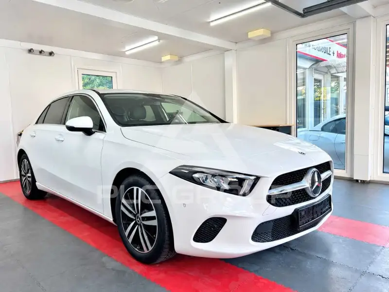 2021 Mercedes Benz A 180