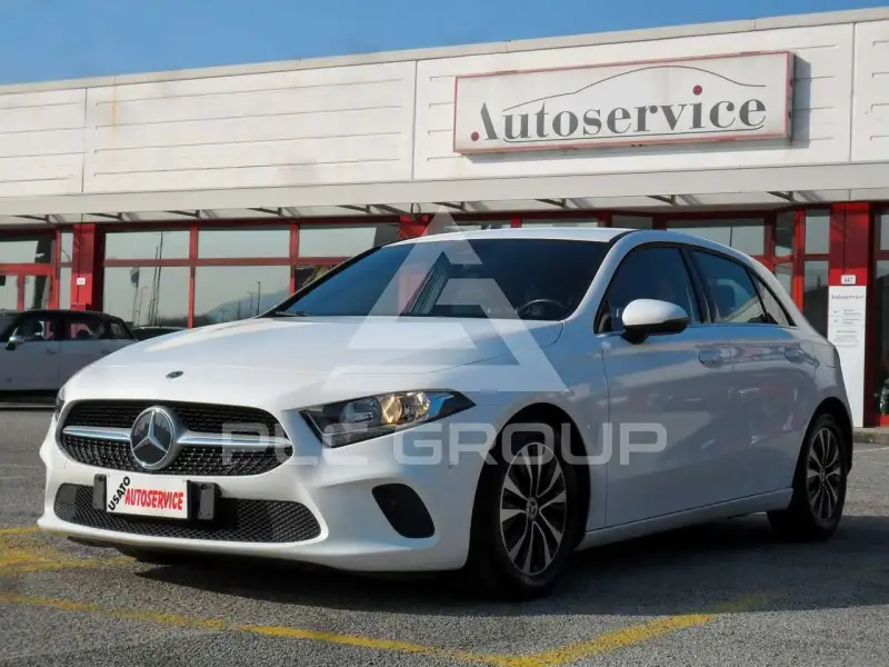 2021 Mercedes Benz A 180